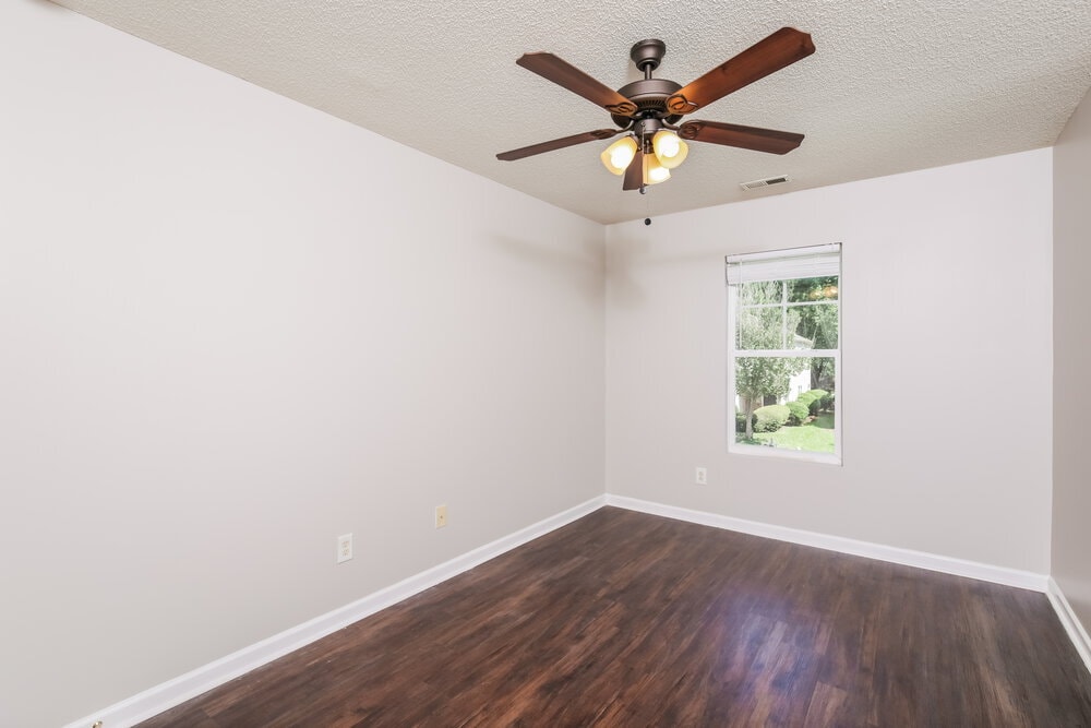 Building Photo - 63 Brookhaven Dr