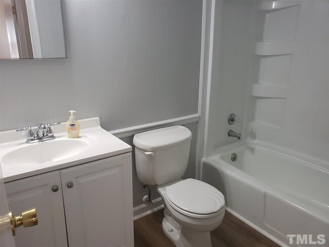 Building Photo - 7708 Longstreet Dr