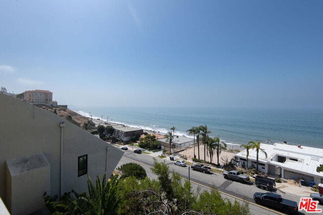 Building Photo - 18063 W Coastline Dr