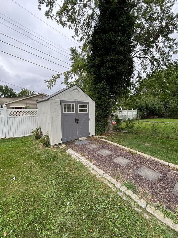 Building Photo - 12095 Nantucket Pl