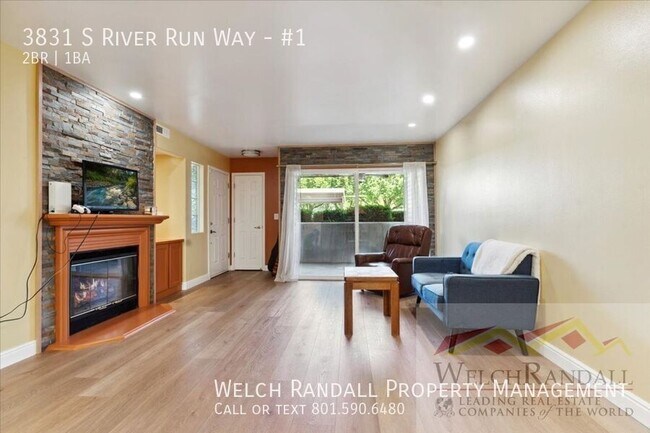 Building Photo - 3831 S River Run Wy