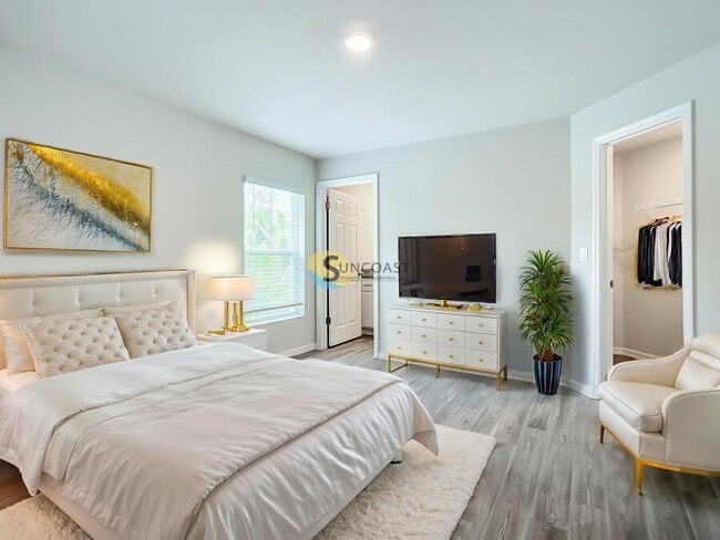 Building Photo - 10109 Tramore Ave