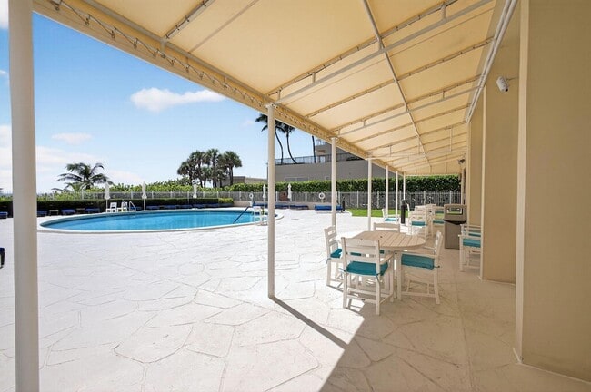 Building Photo - 2800 N Ocean Dr