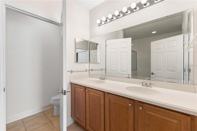 Building Photo - 7532 Toscana Blvd