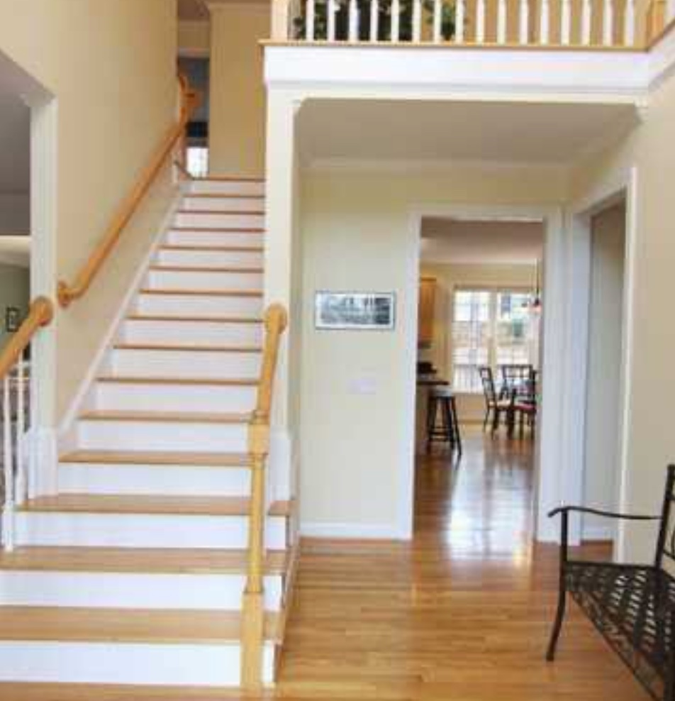 Entry foyer - 101 Caymus Ct