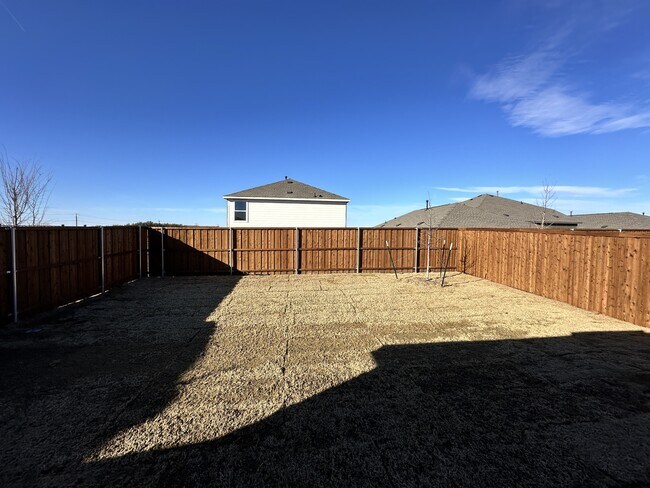 Building Photo - 1629 Elliott Rd