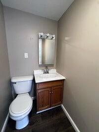 Building Photo - *Spacious 2-Bedroom Apartment with 1.5 Bath Available Now in Batavia!*