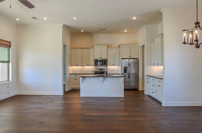 Building Photo - Tuscan Ridge Home