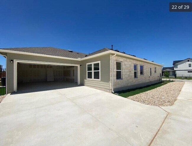 Building Photo - 9315 Looksee Ln