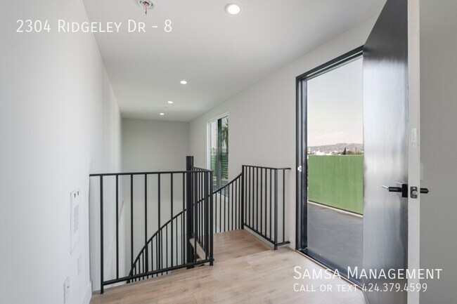 Building Photo - 2304 Ridgeley Dr