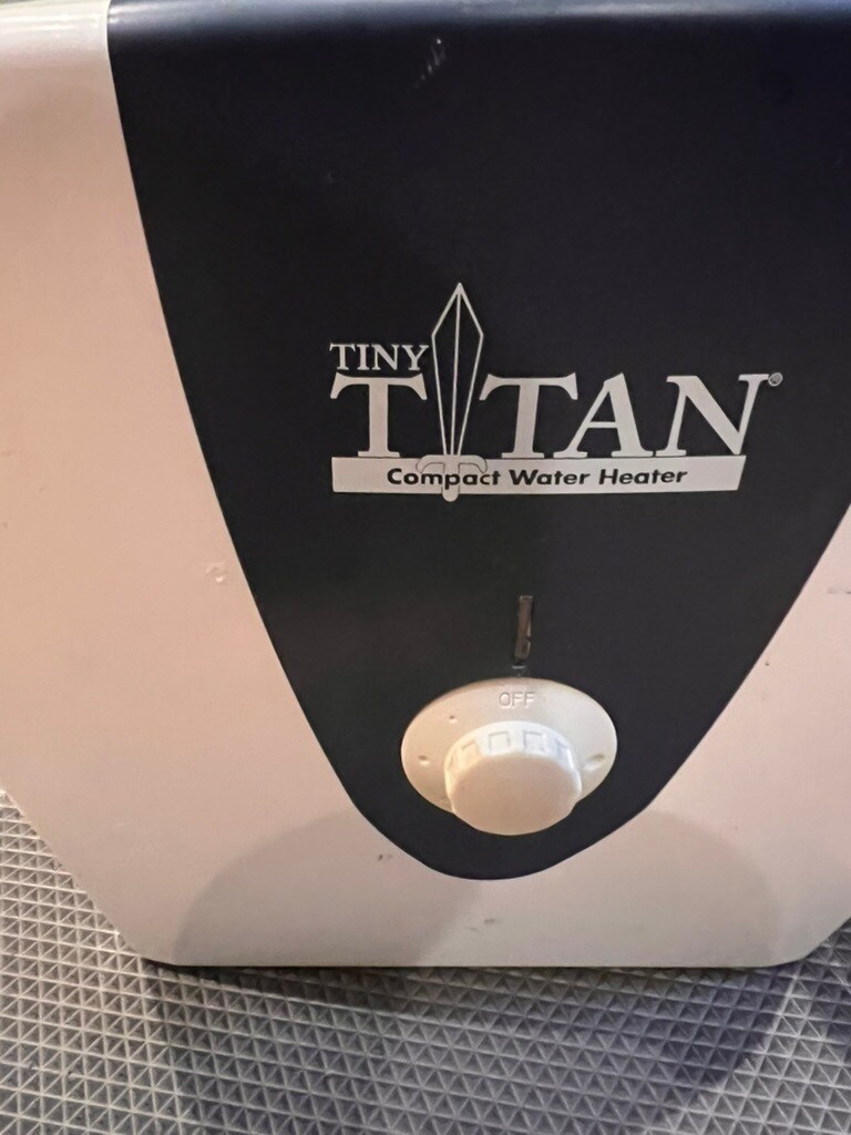 Building Photo - 2622 Sprig Pl