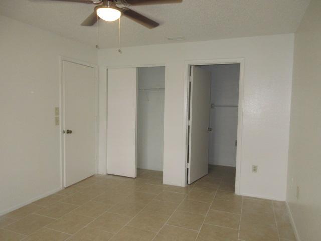 Building Photo - 11348 Linden Dr