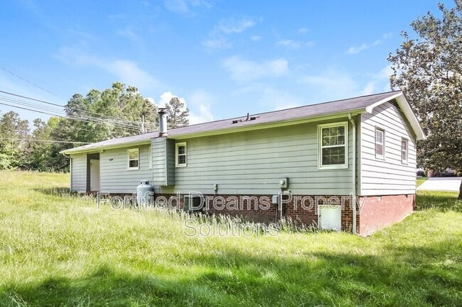 Building Photo - 114 Myers Dr