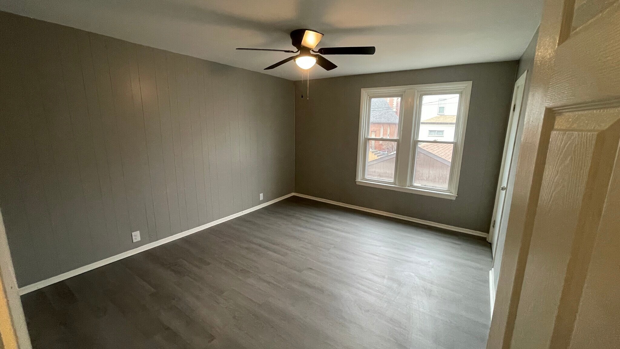 Building Photo - 505 Monongahela Ave