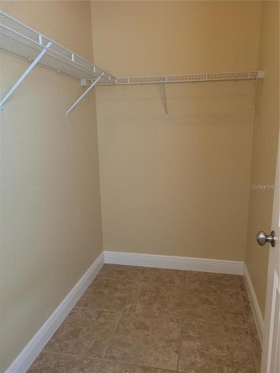 Building Photo - 4094 Berkshire Loop