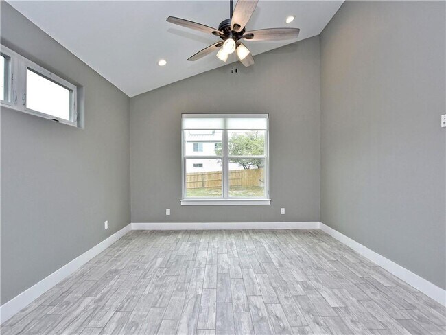 Building Photo - 16310 Forest Way