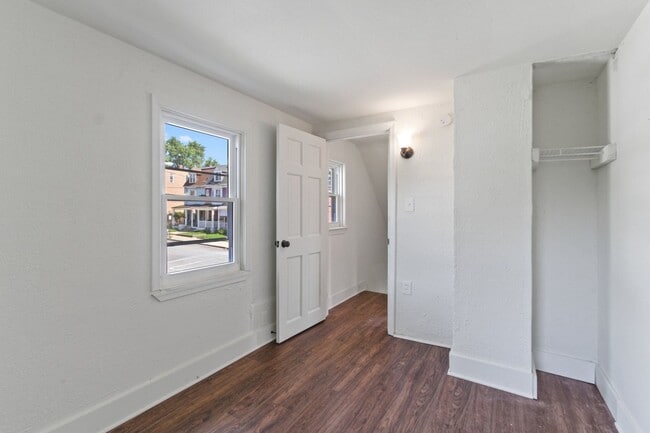 Building Photo - Cozy 3 Bedroom, 1.5 Bath Single Family Home!