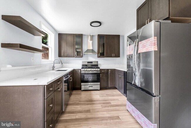 Building Photo - 7536 Abbington Dr