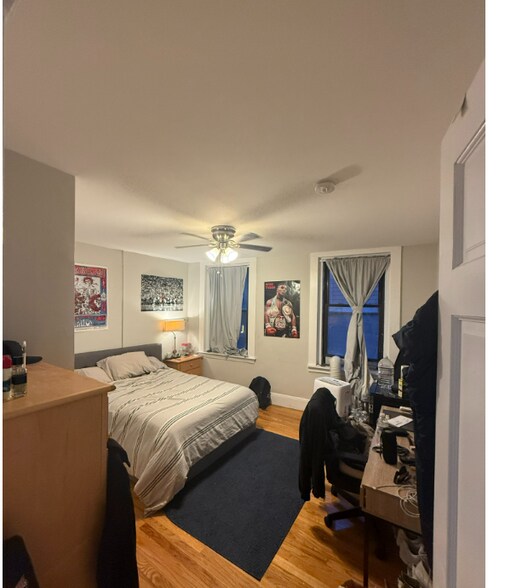 Building Photo - 220 Hanover St