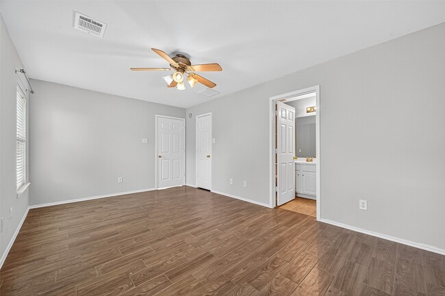Building Photo - 7618 Village Mill Ln