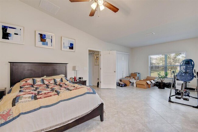 Building Photo - 11020 Tahiti Isle Ln