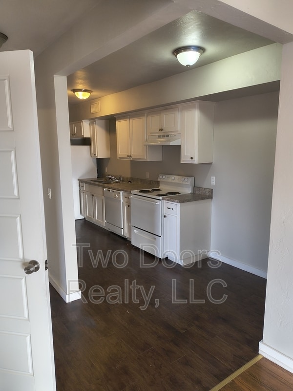 Building Photo - 2025.5 NW 25th St