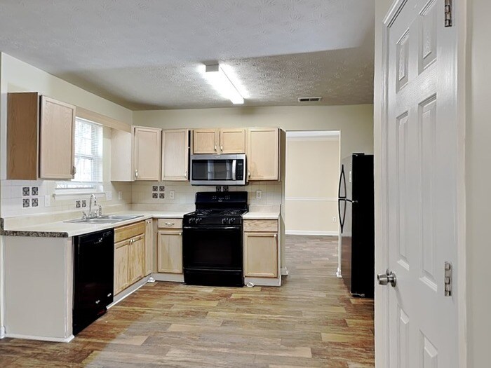 Building Photo - 2770 Field Spring Dr