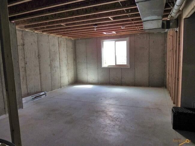 Building Photo - 2883 Johnson Ranch Rd