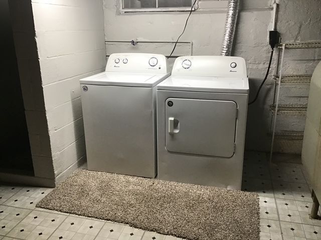 Building Photo - 650 N Mary St