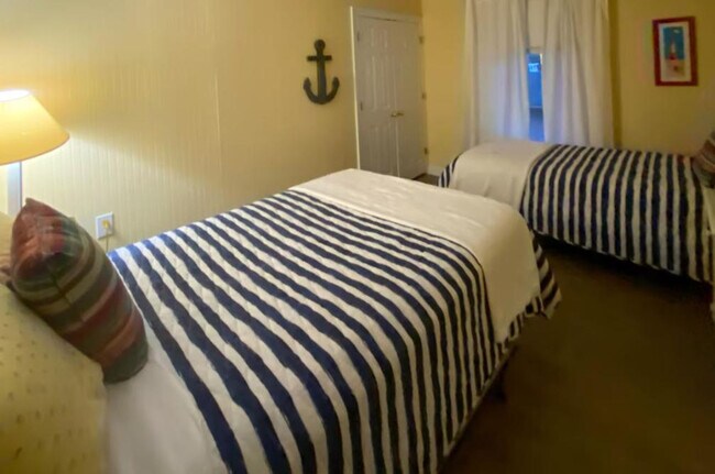 Building Photo - 1748 Malone Ln