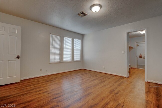 Building Photo - 3905 Landsdown Pl