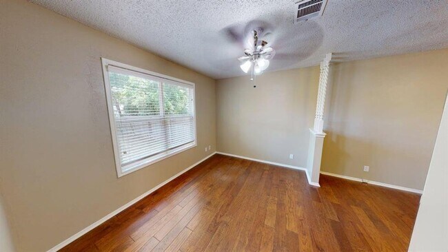 Building Photo - 10504 Wendts Way