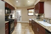 Building Photo - 1106 Oceanaire Dr