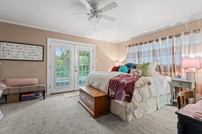 Building Photo - 2509 Wooded Acres Dr