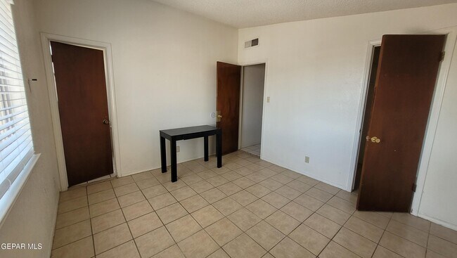 Building Photo - 1536 Dick Mayers Dr