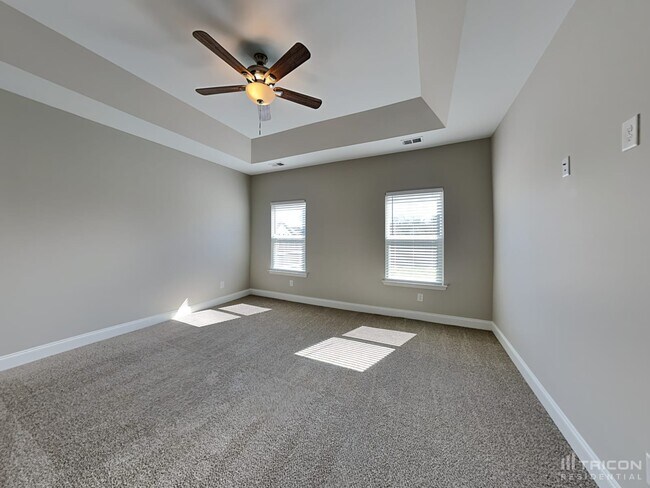 Building Photo - 1111 Westgate Dr