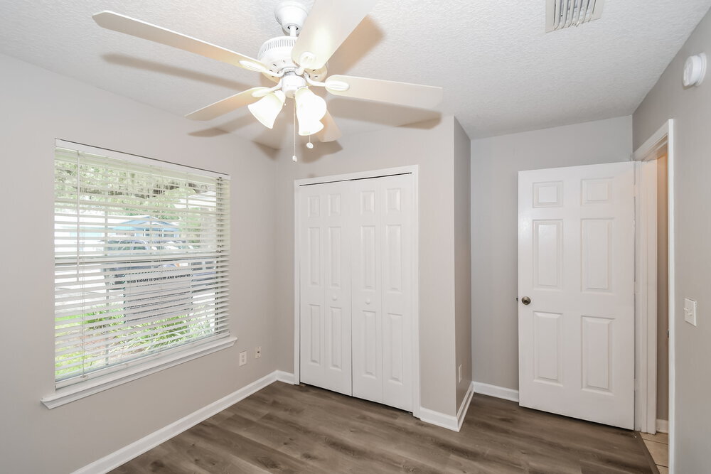 Building Photo - 416 S 13th Terrace