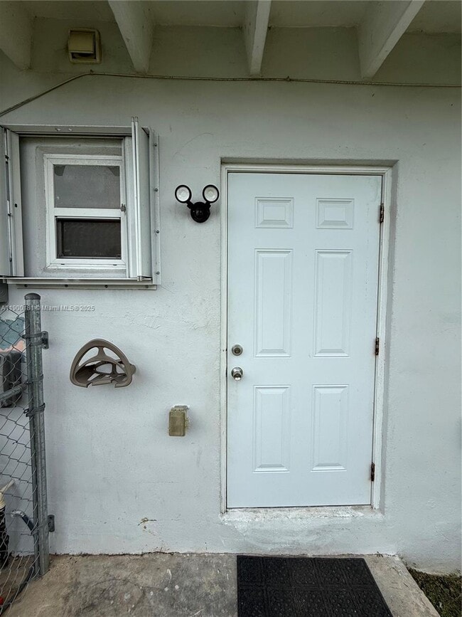Building Photo - 26741 SW 139th Ave