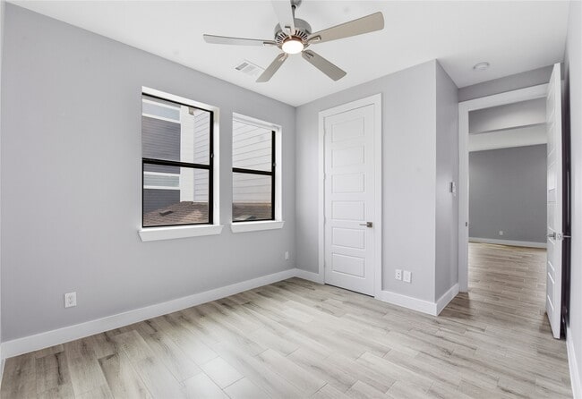 Building Photo - 1709 Cedrocanna Ln