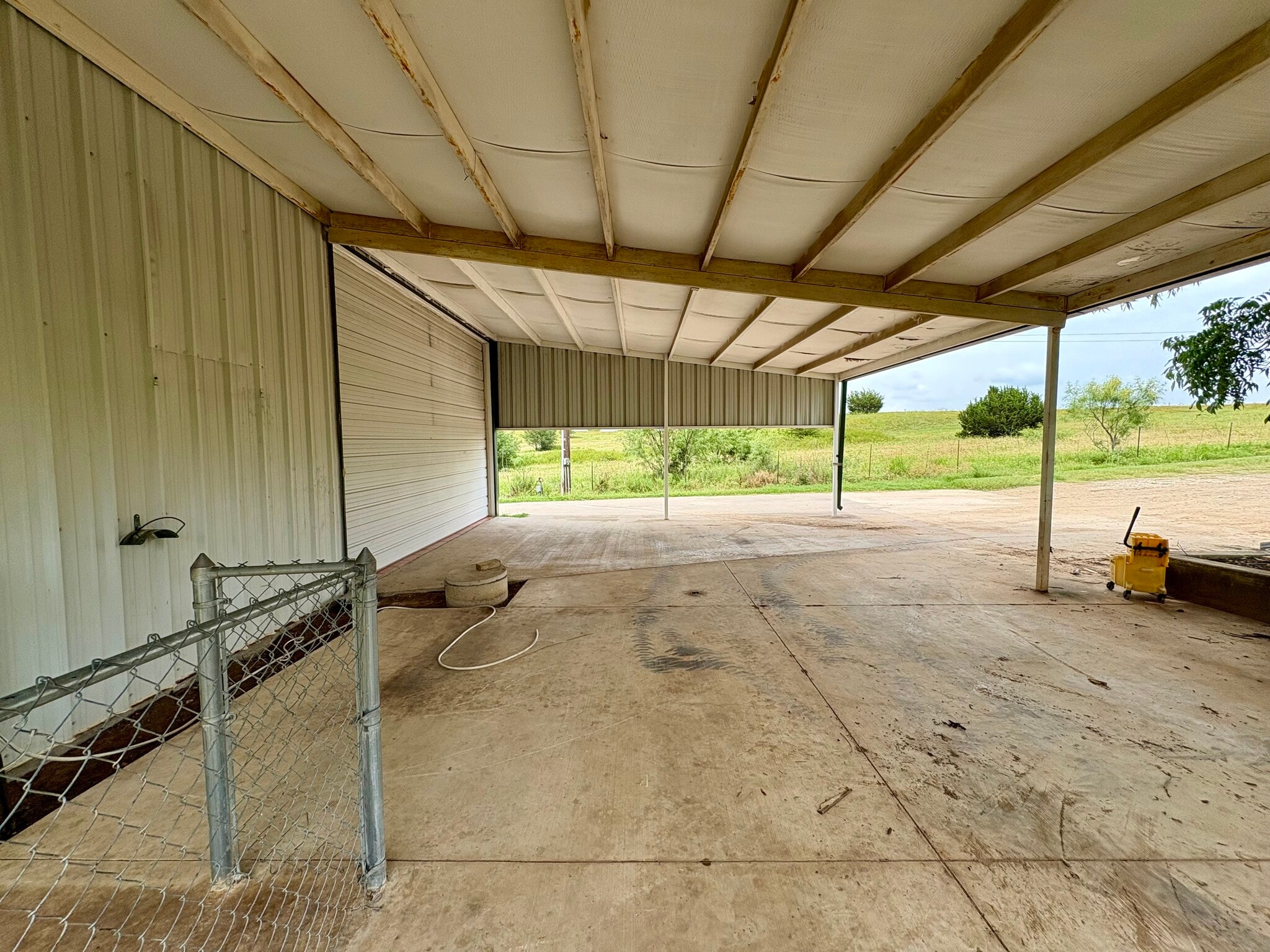Building Photo - 3166 S FM 730