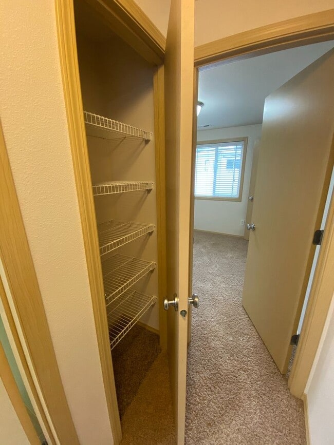 Building Photo - 5822 Austin Ct