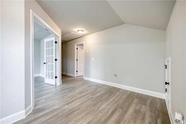 Building Photo - 428 Meadow Vista Ln