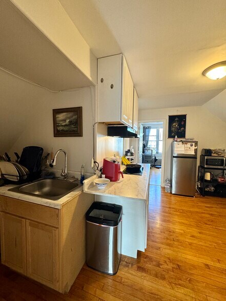 Building Photo - 286 Fulton Ave