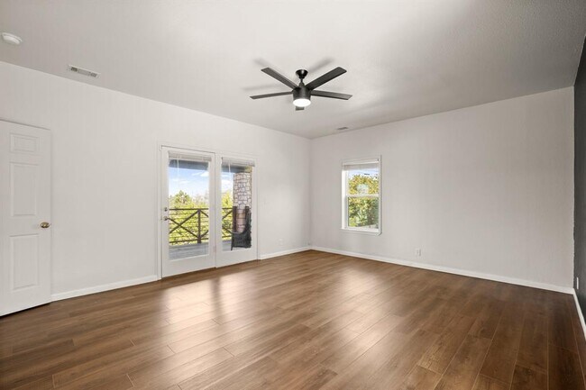 Building Photo - 6607 Avenida Ann St