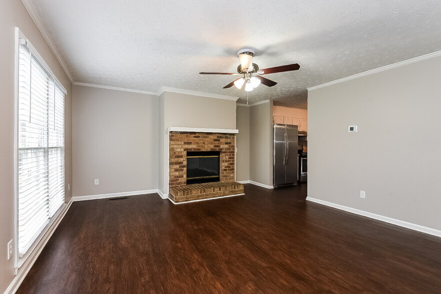 Building Photo - 770 Joseph Club Dr