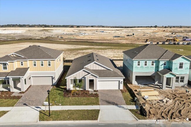 Building Photo - 5652 Lemon Grass St