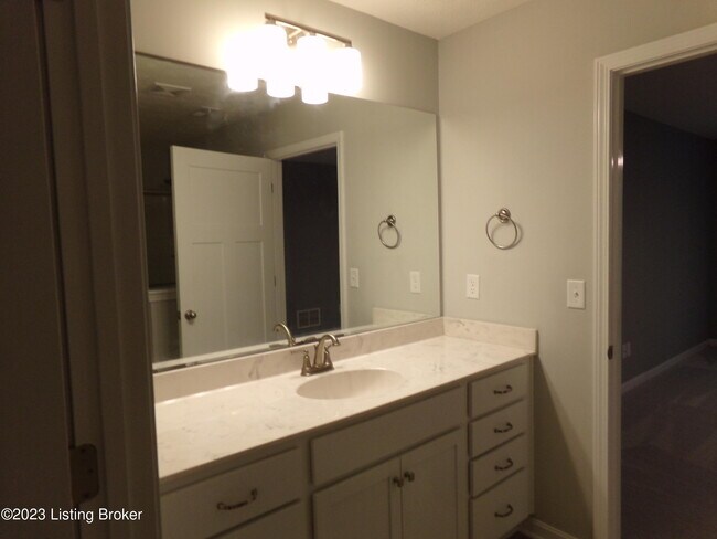 Building Photo - 7635 Eagle Landing Way