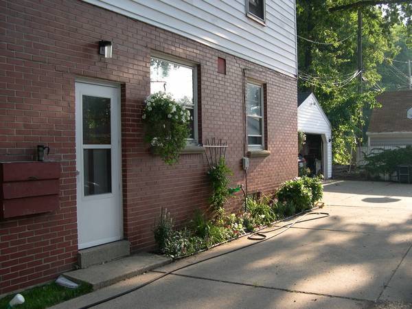 Building Photo - 1258 Martha Washington Dr