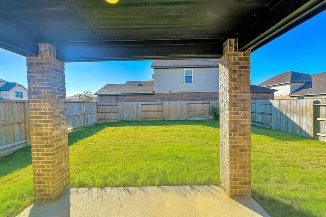 Building Photo - 9638 Lily Vis Ln