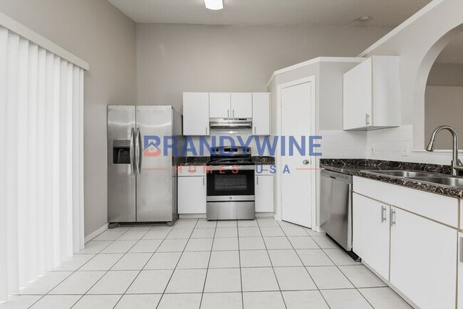 Building Photo - 50% OFF! No Application Fees - Move-in by ...
